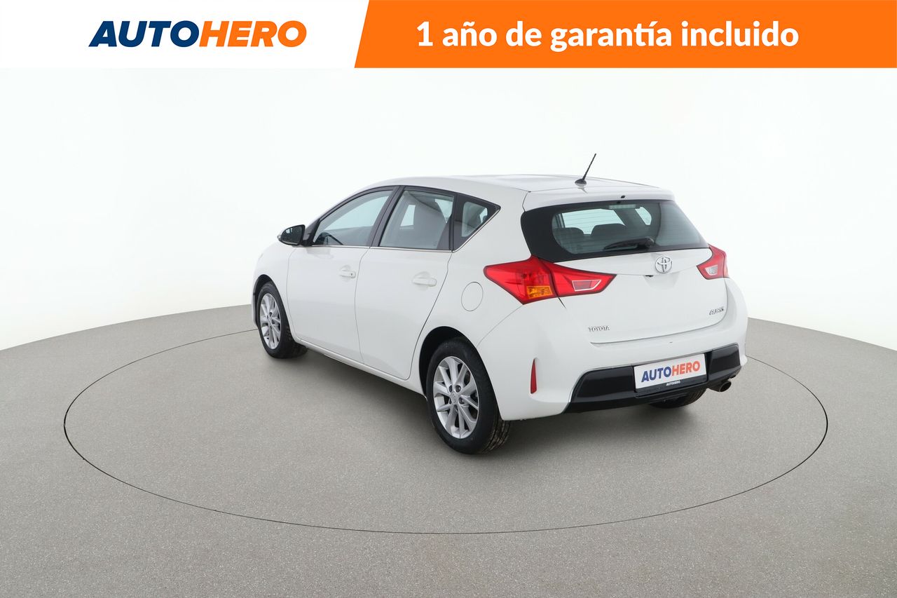 Foto Toyota Auris 4