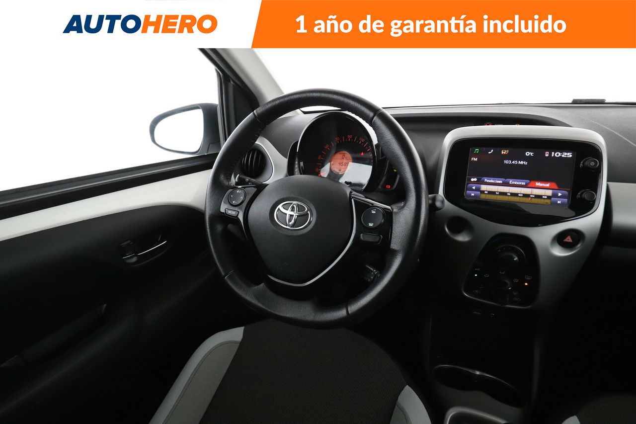 Foto Toyota Aygo 14