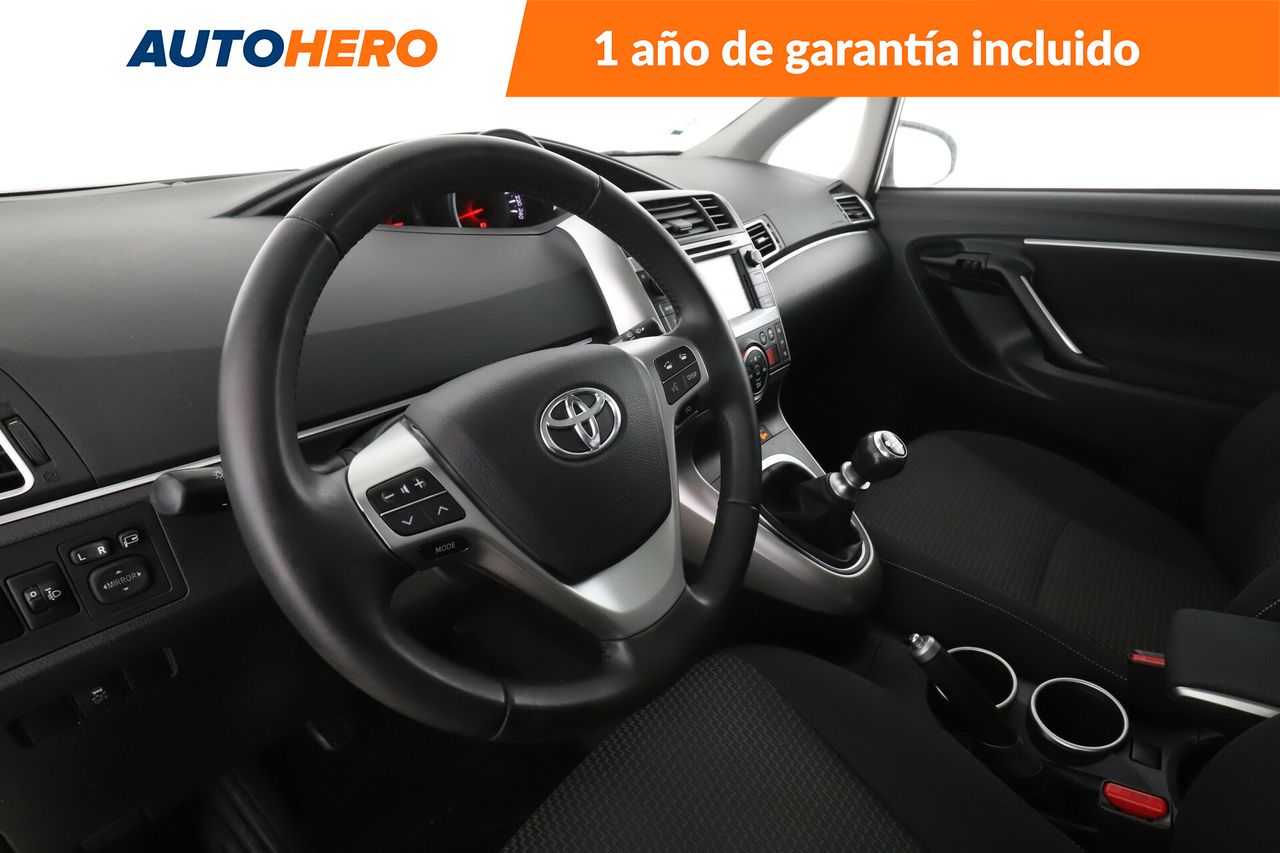 Foto Toyota Corolla Verso 12