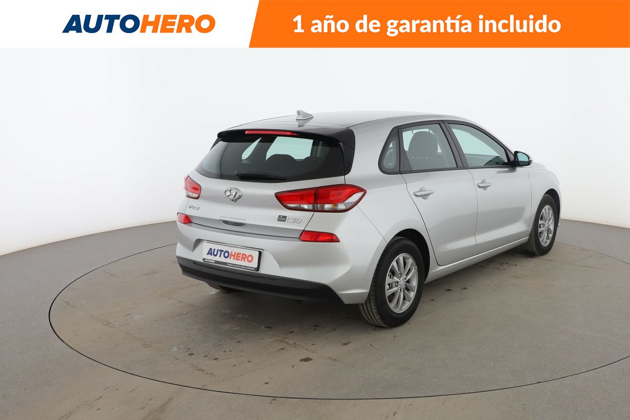 Foto Hyundai i30 6