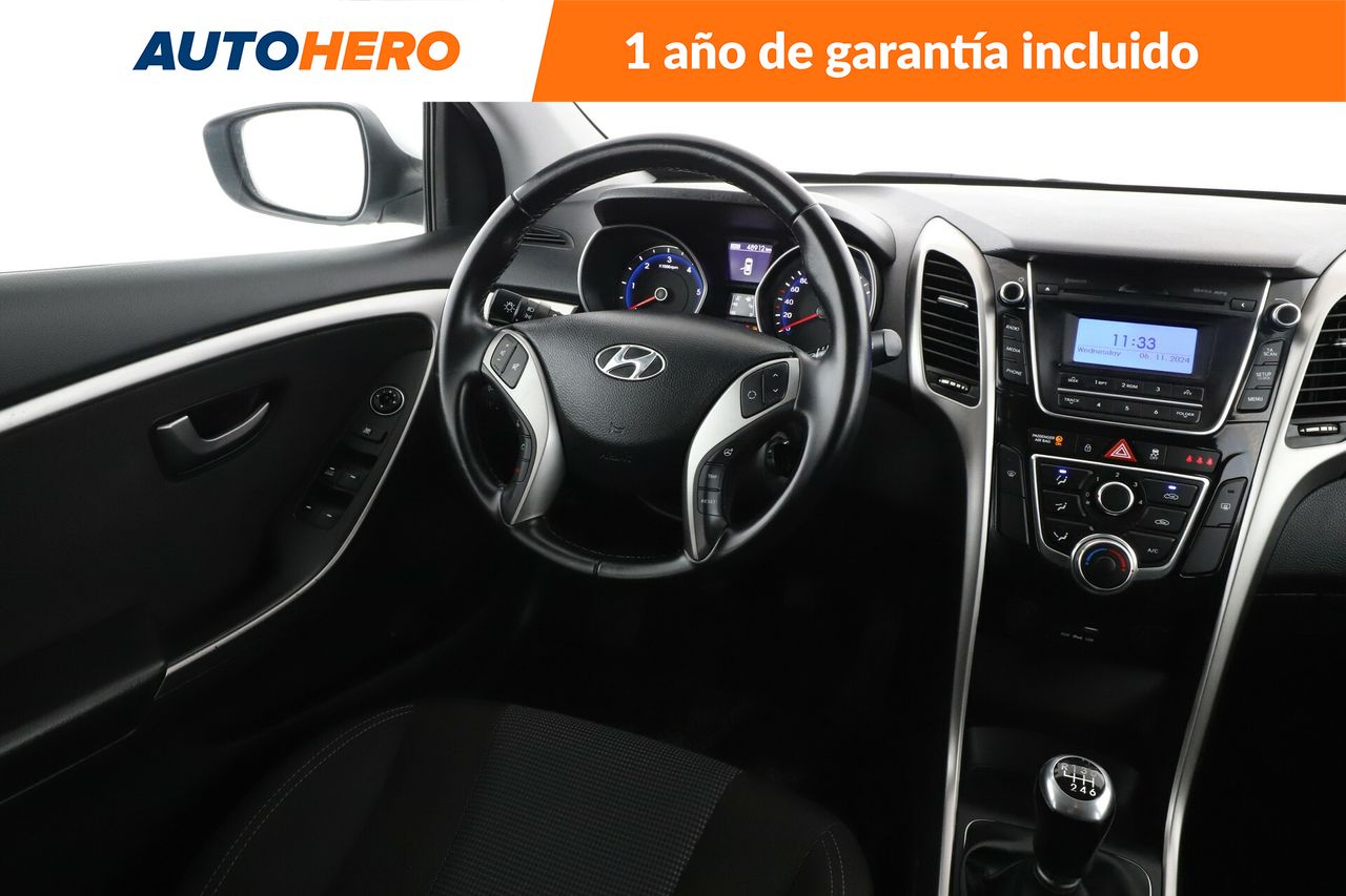 Foto Hyundai i30 14