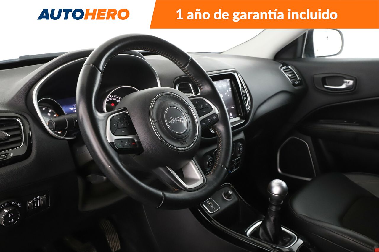 Foto Jeep Compass 12