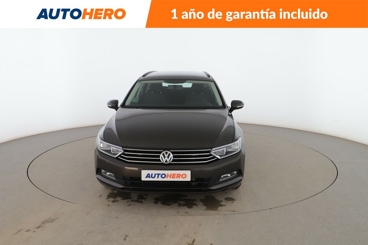 Foto Volkswagen Passat 9