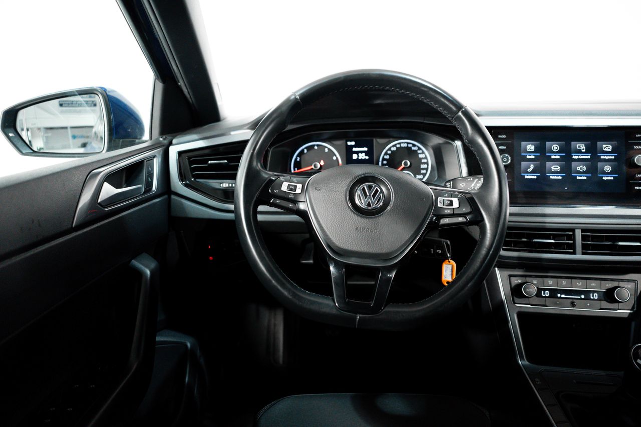 Foto Volkswagen Polo 24