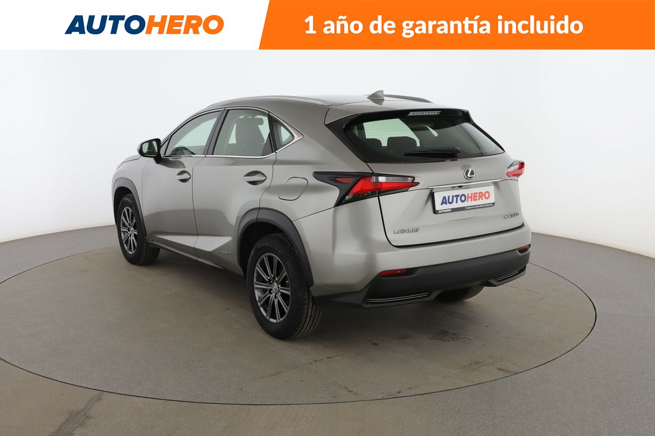 Foto Lexus NX 4