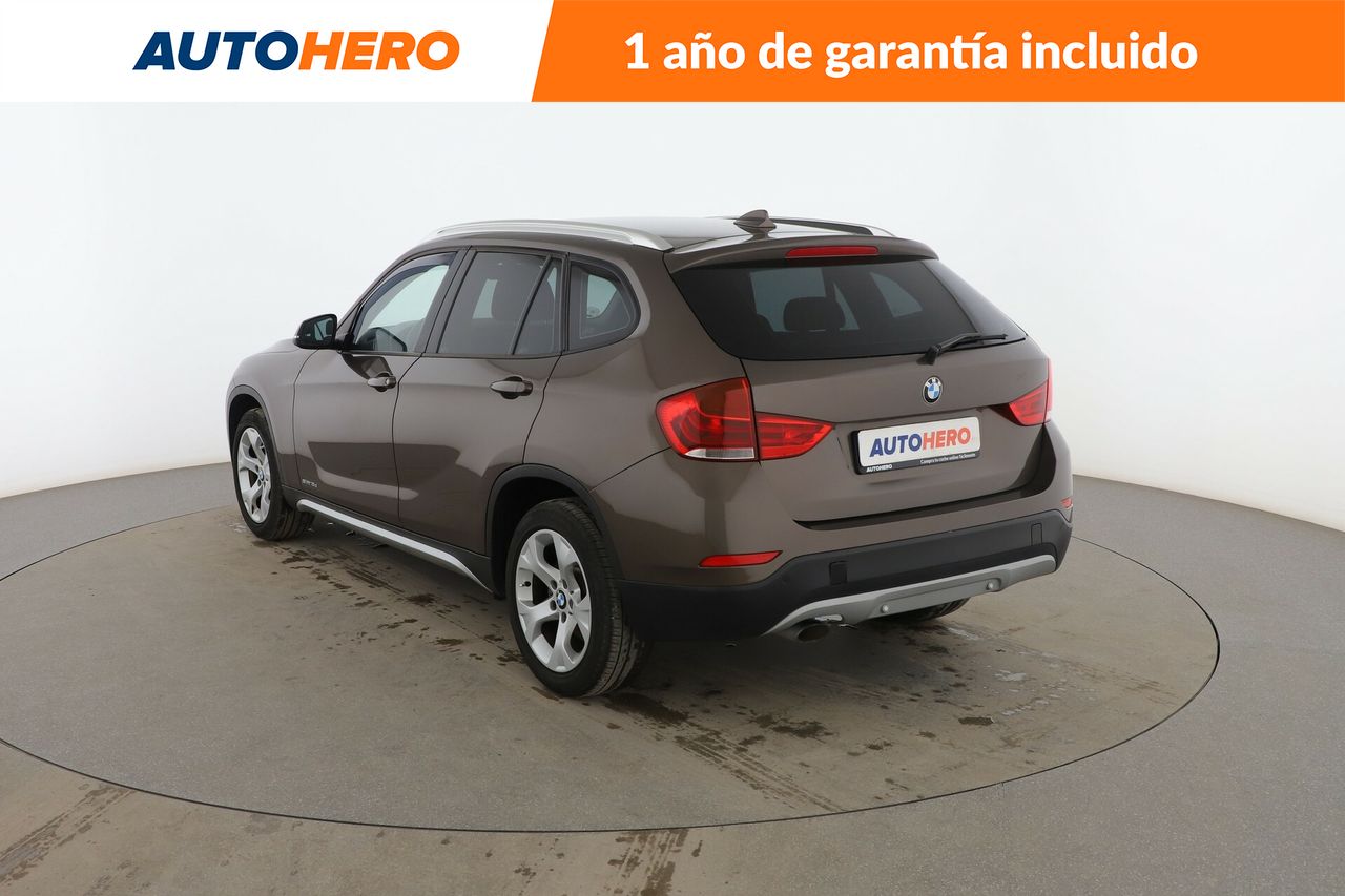 Foto BMW X1 4