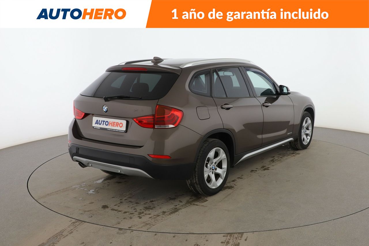 Foto BMW X1 6