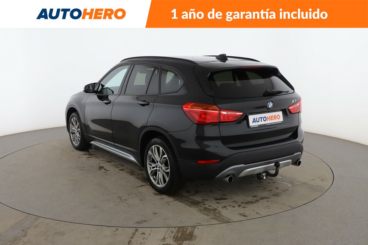 Foto BMW X1 4