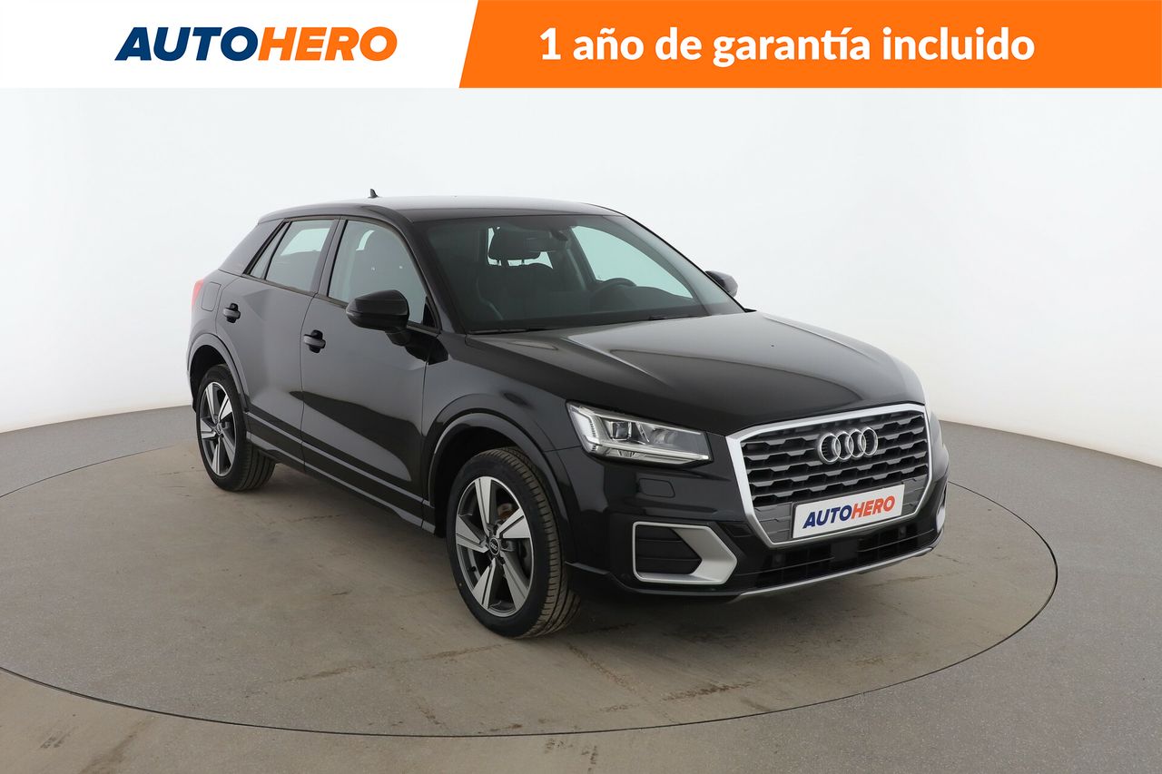 Foto Audi Q2 8