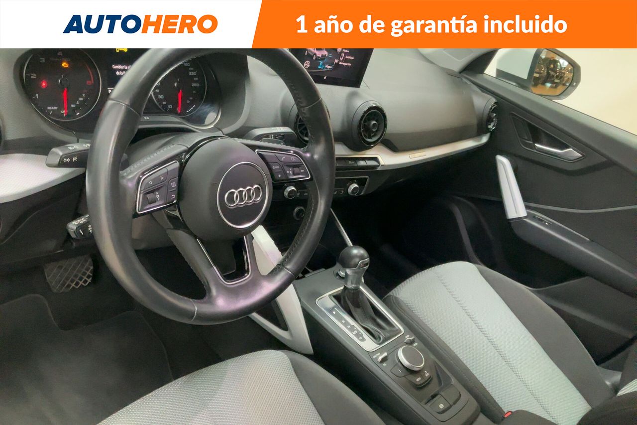 Foto Audi Q2 12