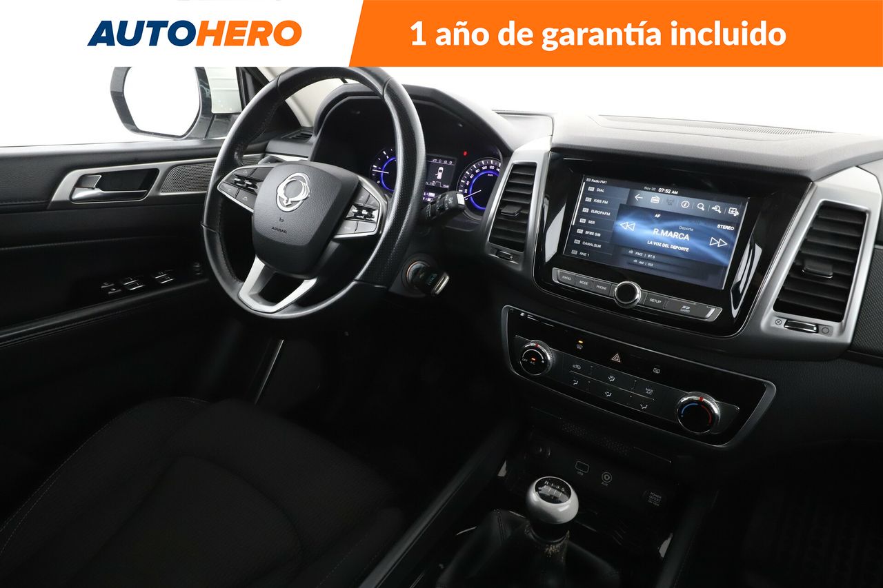 Foto SsangYong Rexton 14