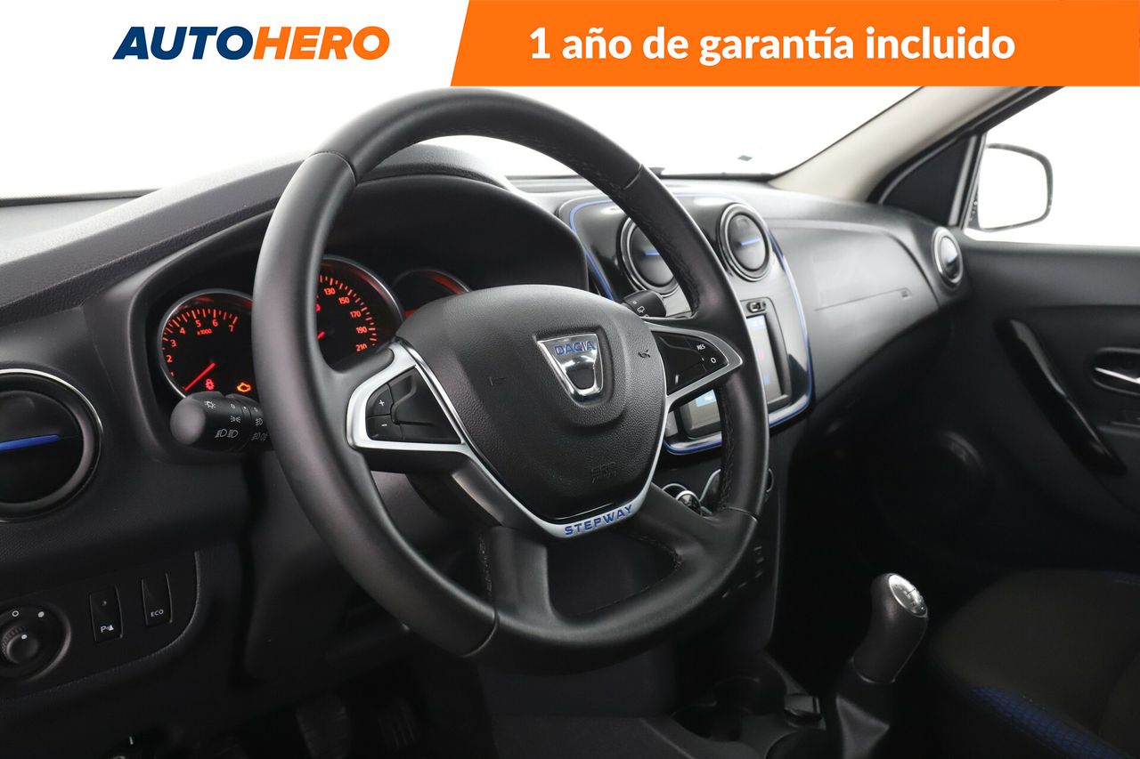 Foto Dacia Sandero 12