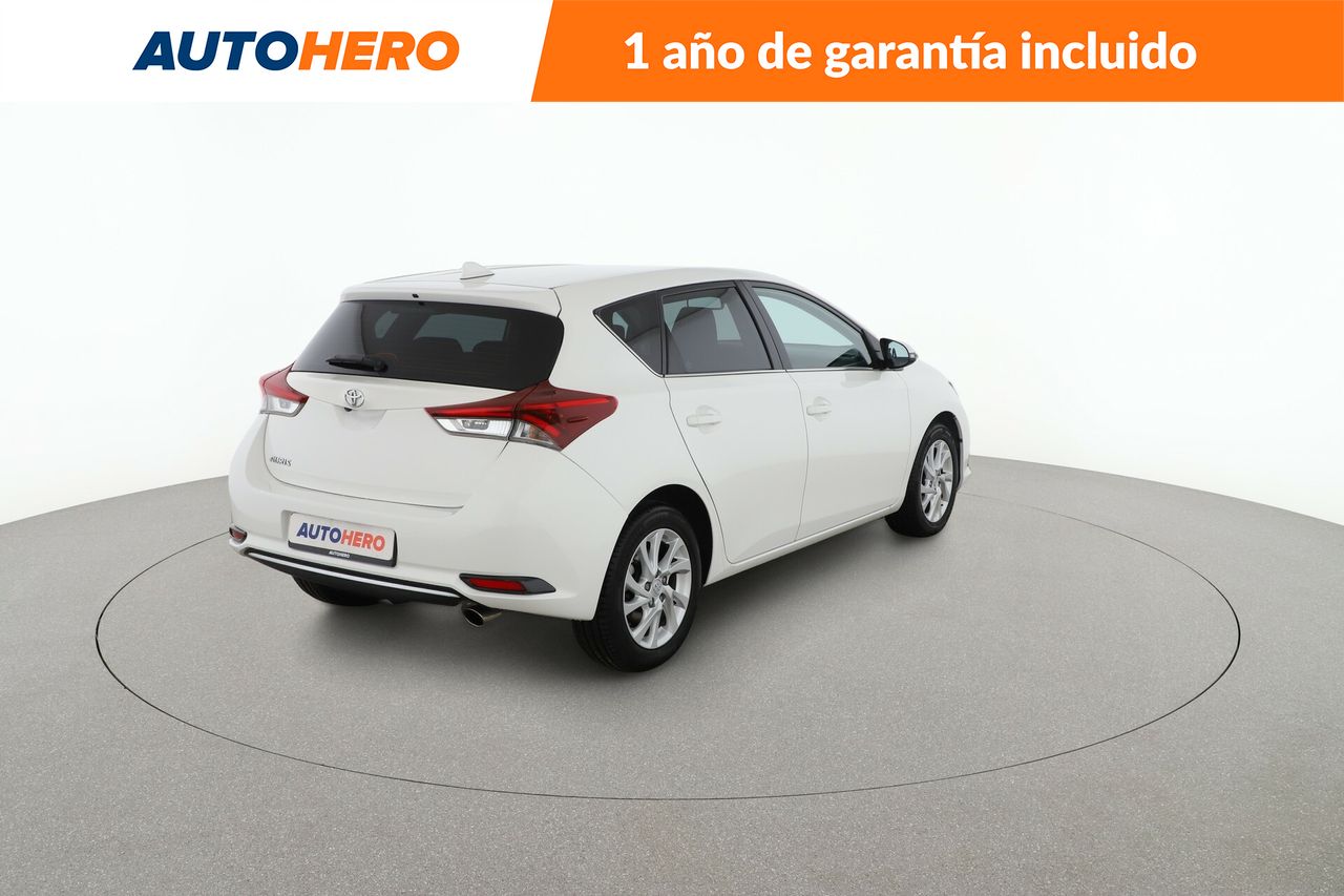 Foto Toyota Auris 6