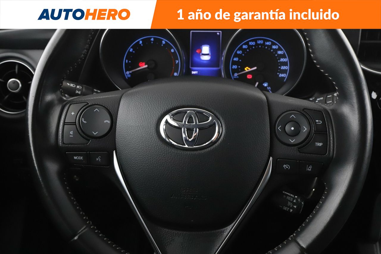 Foto Toyota Auris 20