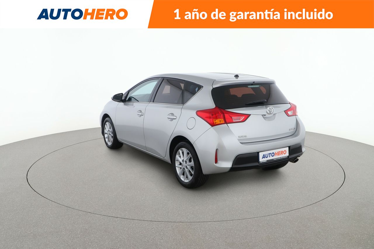 Foto Toyota Auris 4