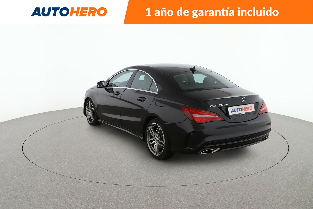 Foto Mercedes-Benz Clase CLA 4