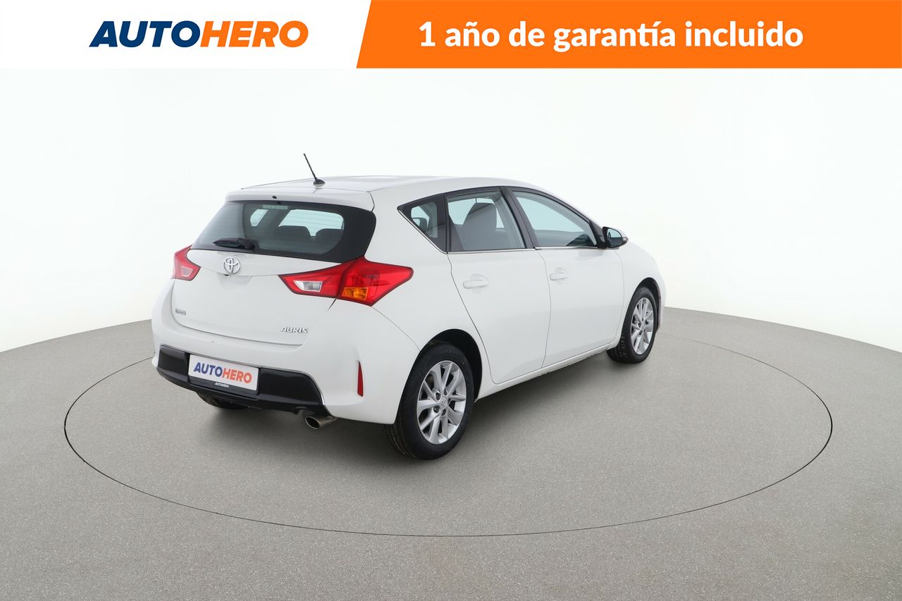 Foto Toyota Auris 6