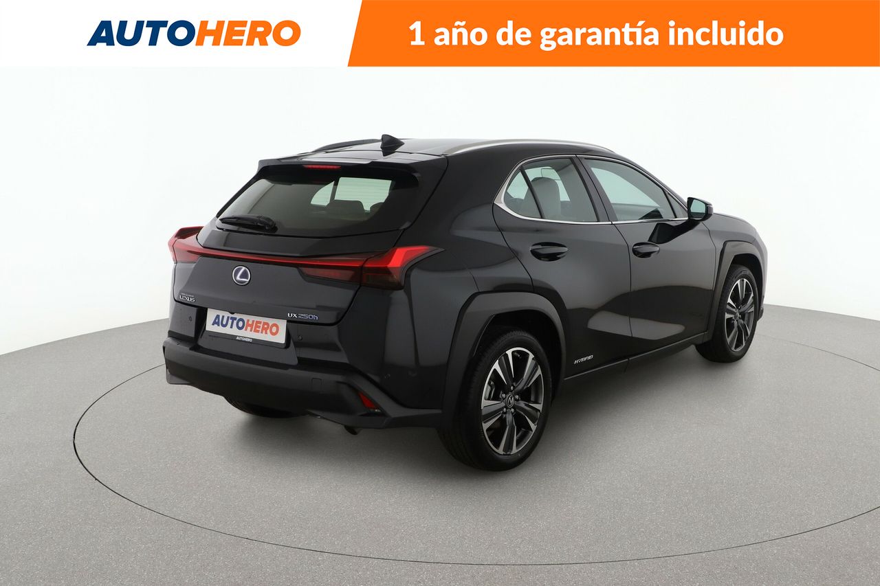 Foto Lexus UX 6