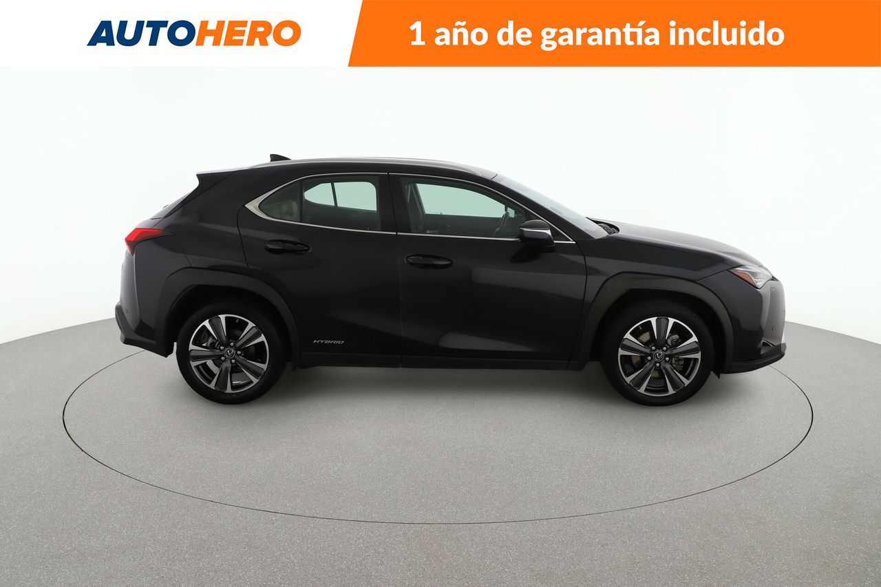 Foto Lexus UX 7