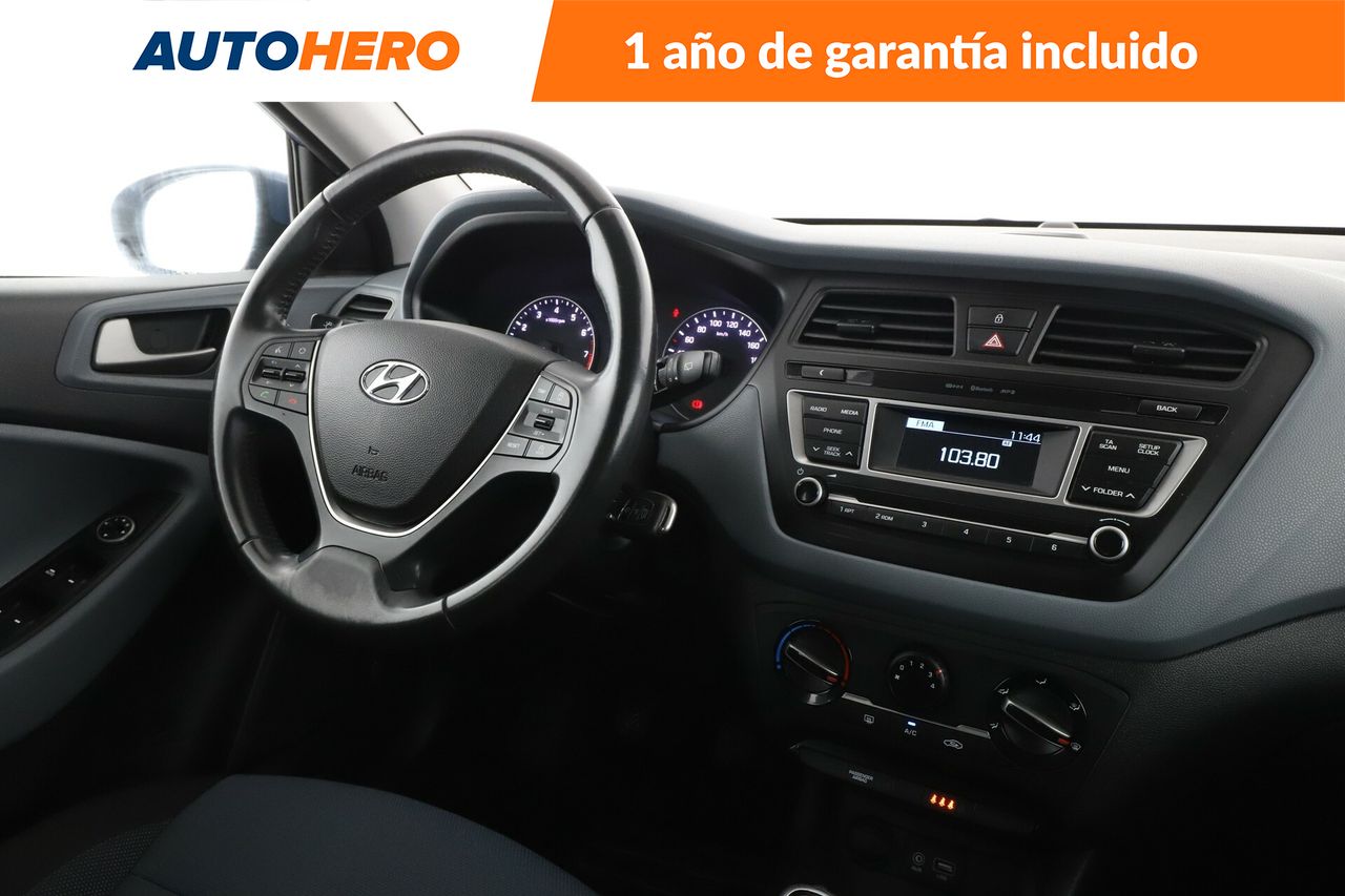 Foto Hyundai i20 14