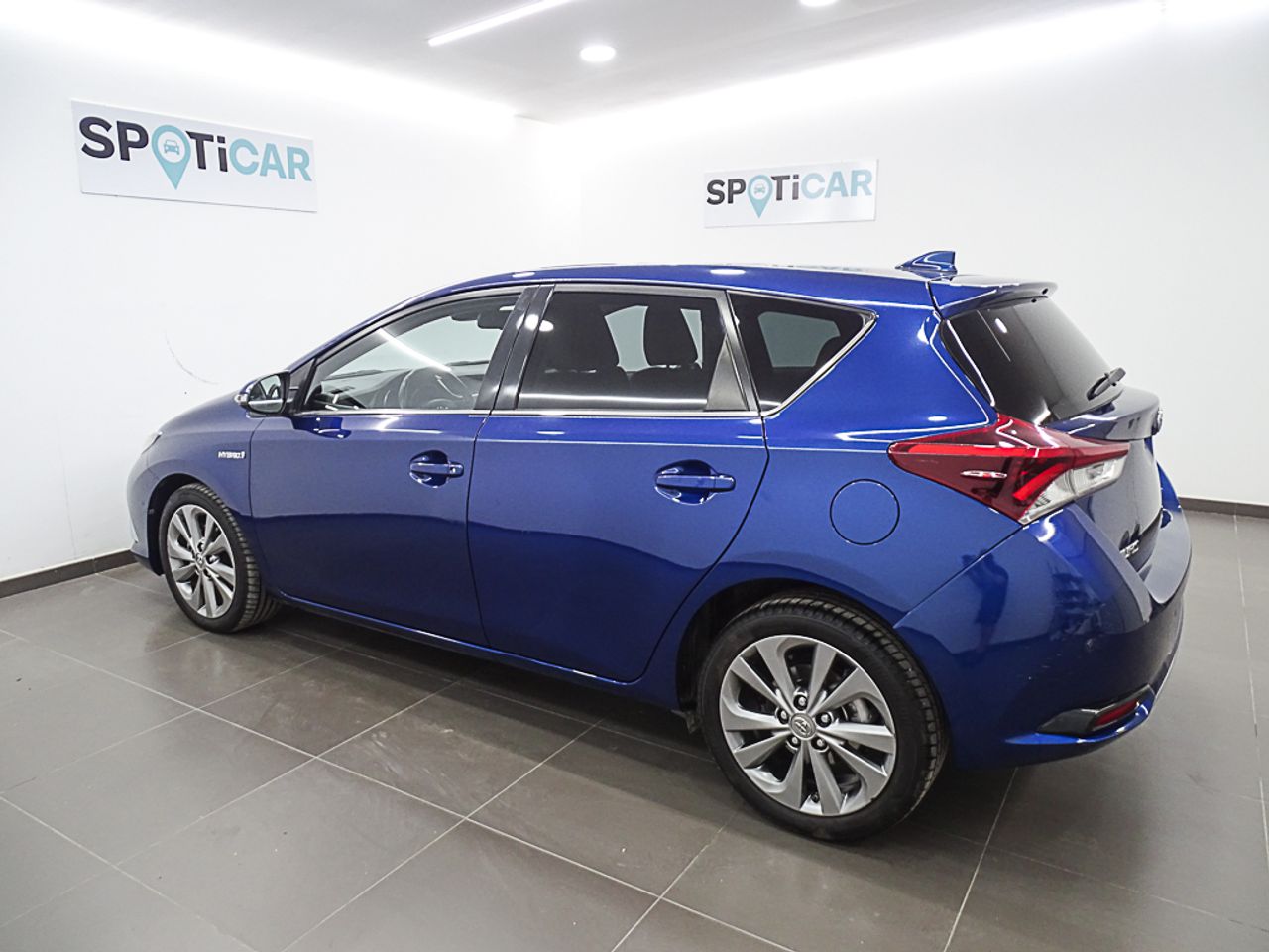 Foto Toyota Auris 25