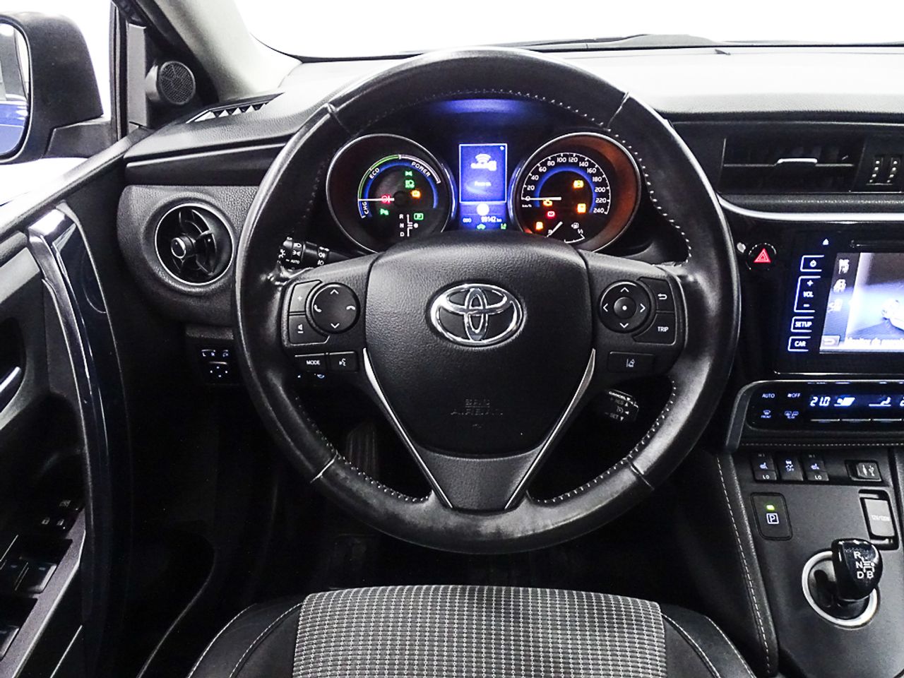 Foto Toyota Auris 28