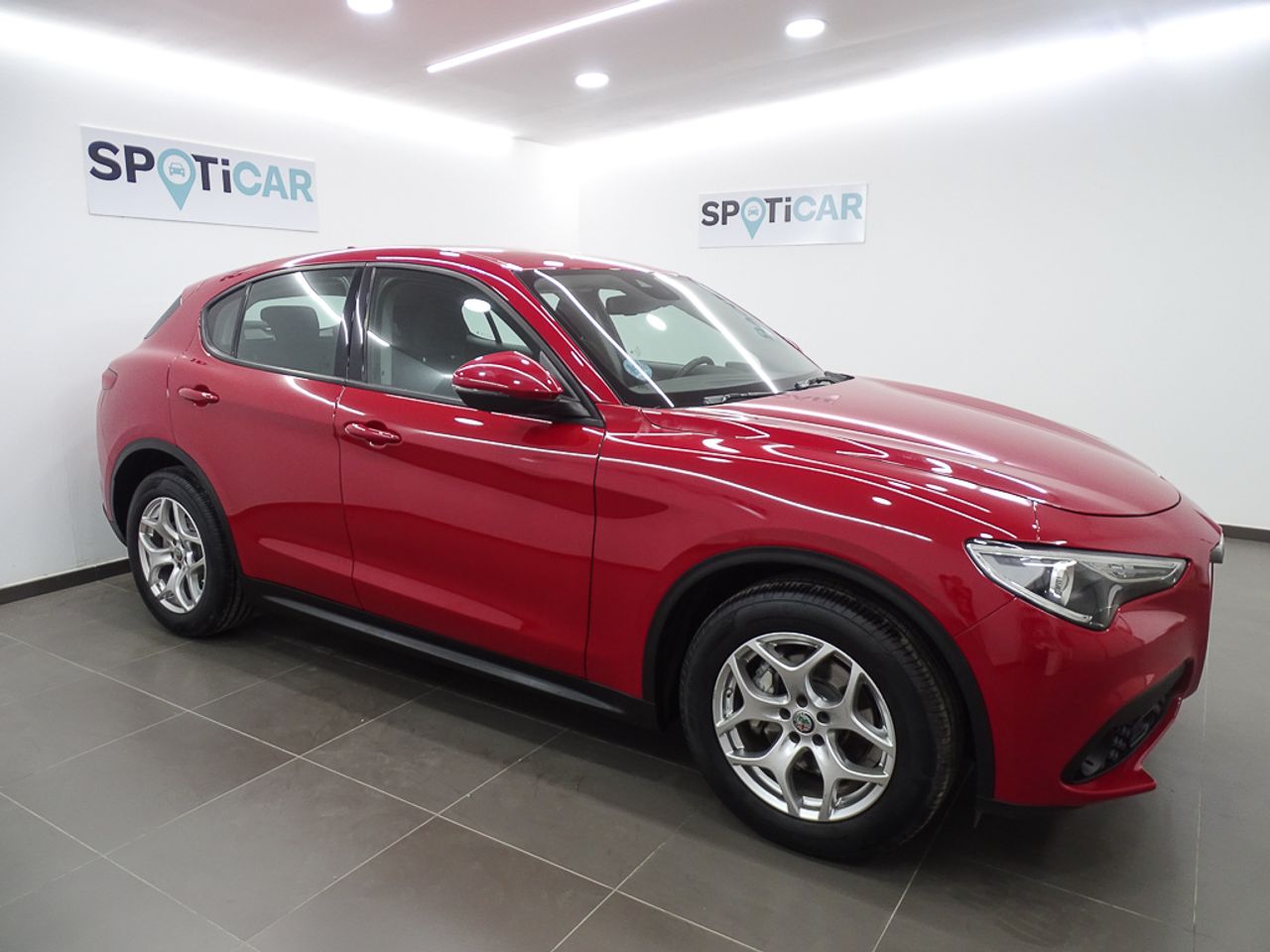 Foto Alfa Romeo Stelvio 5