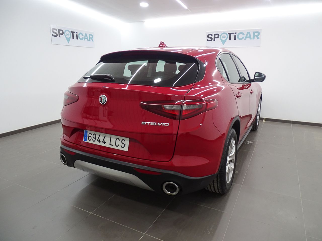 Foto Alfa Romeo Stelvio 6