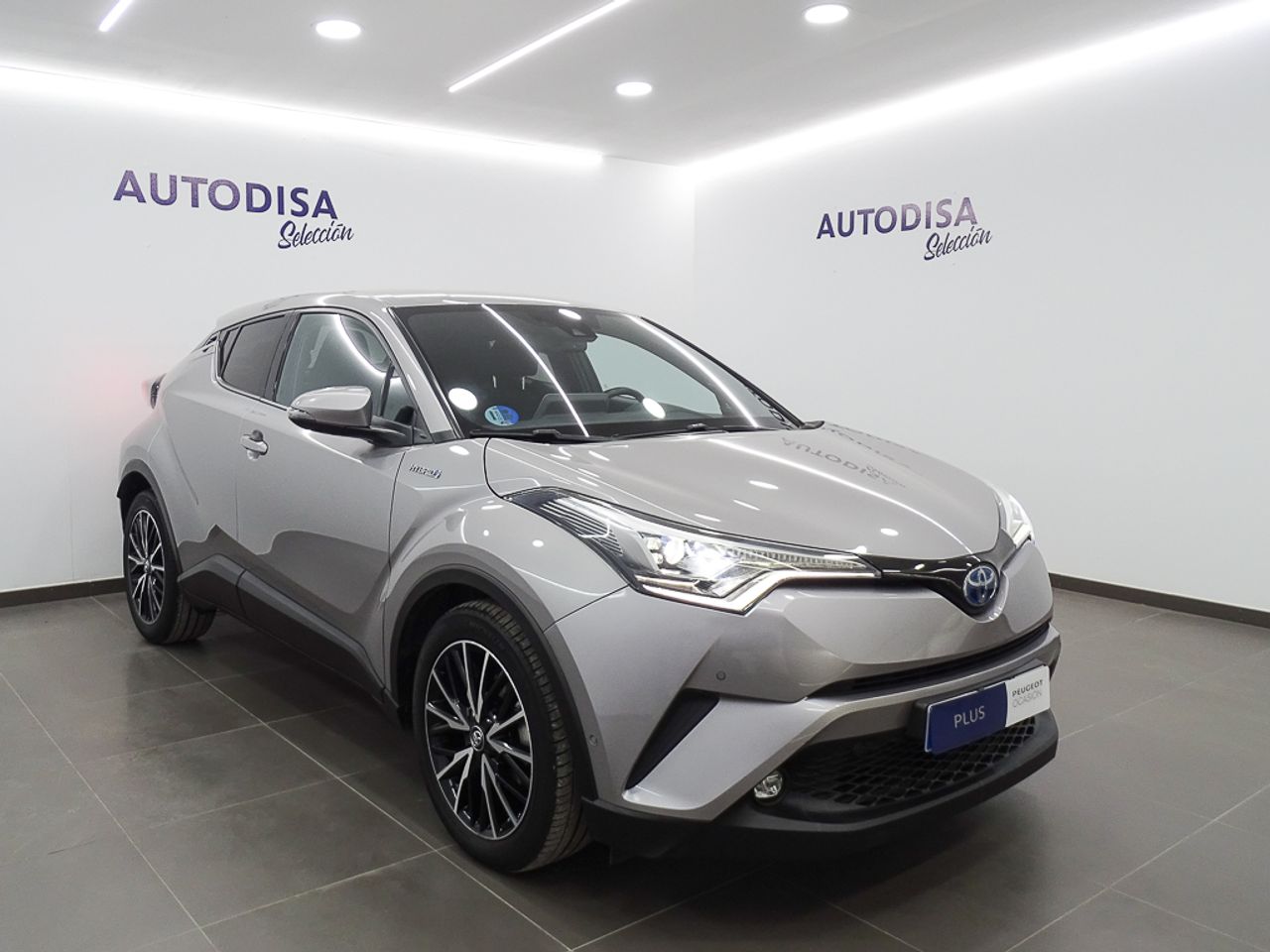 Foto Toyota C-HR 3