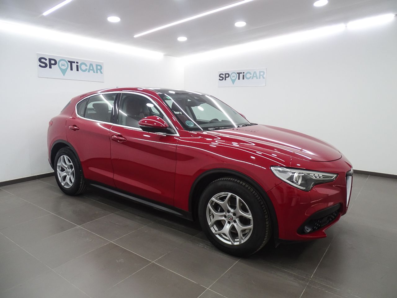 Foto Alfa Romeo Stelvio 5