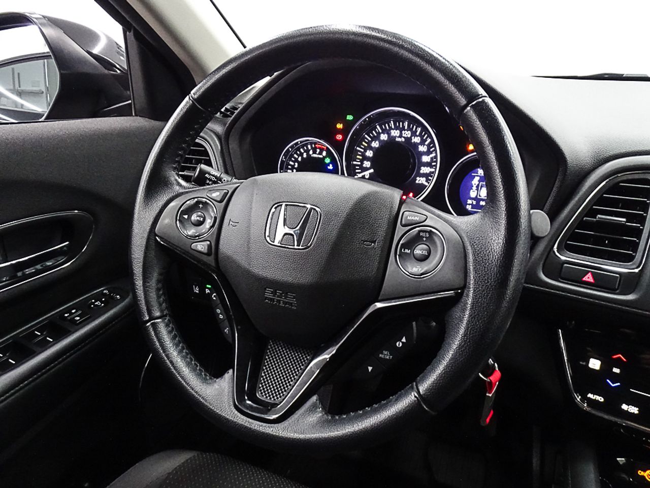 Foto Honda HR-V 21