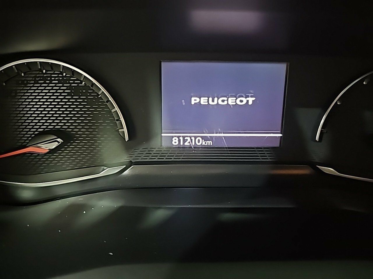 Foto Peugeot 2008 8