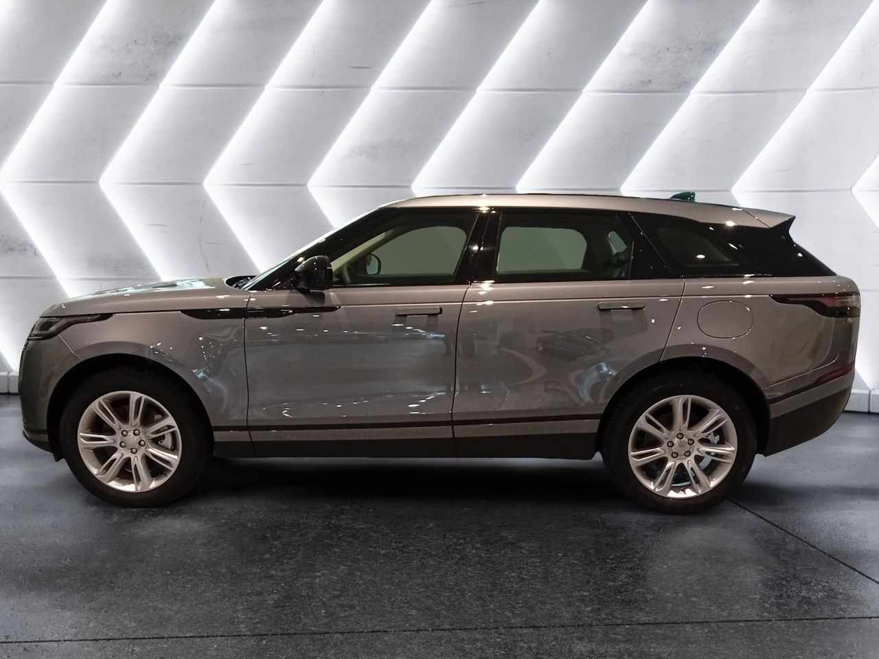 Foto Land-Rover Range Rover Velar 9