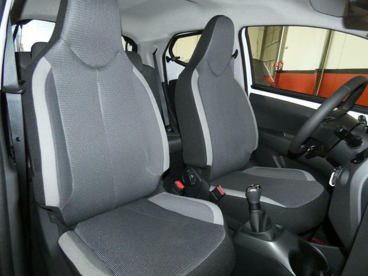 Foto Toyota Aygo 18