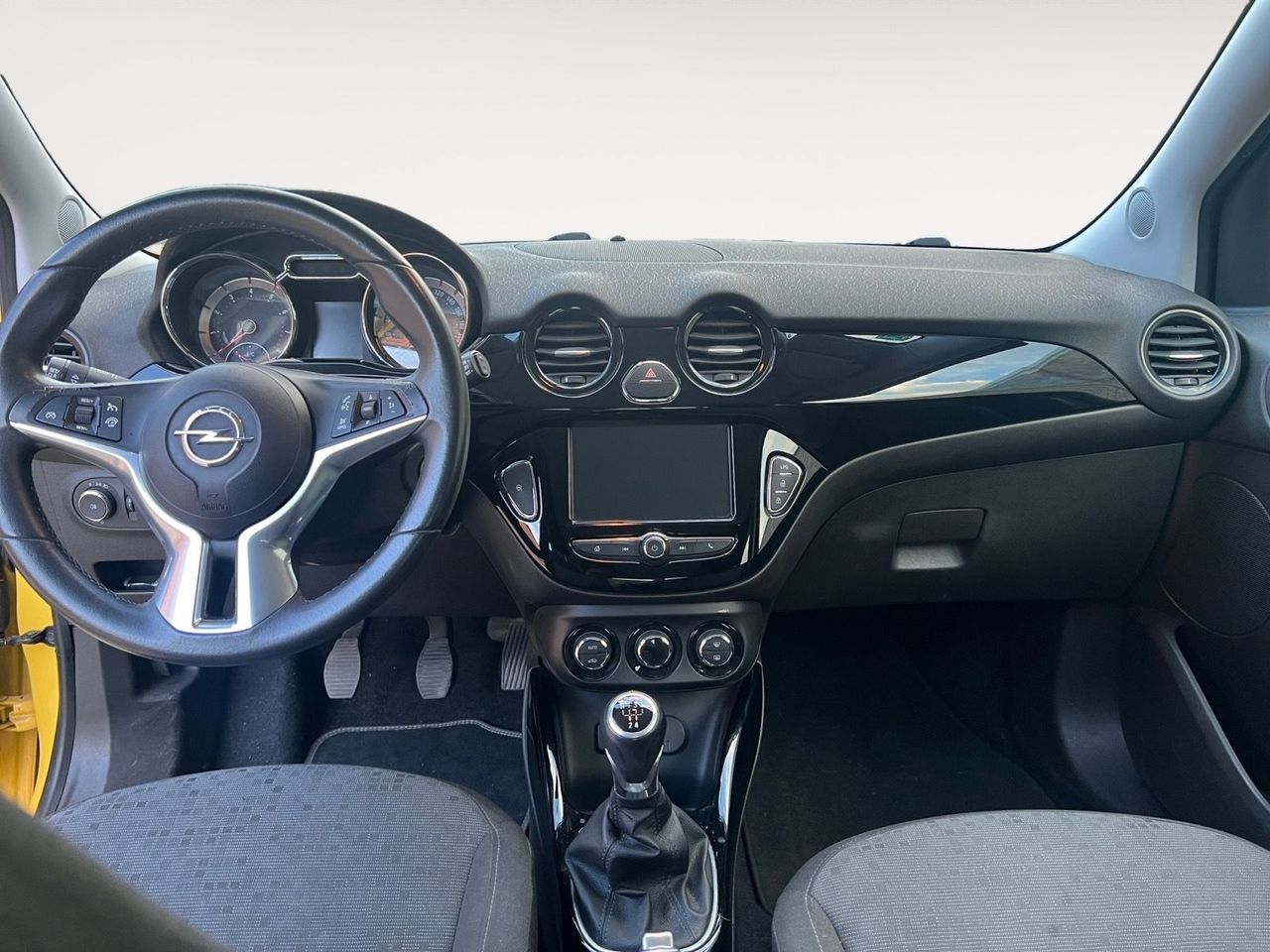 Foto Opel Adam 12