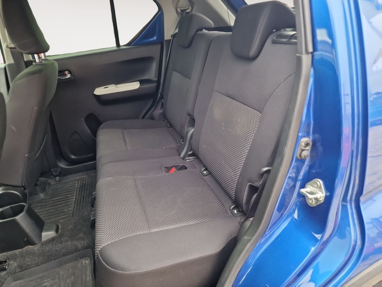 Foto Suzuki Ignis 10