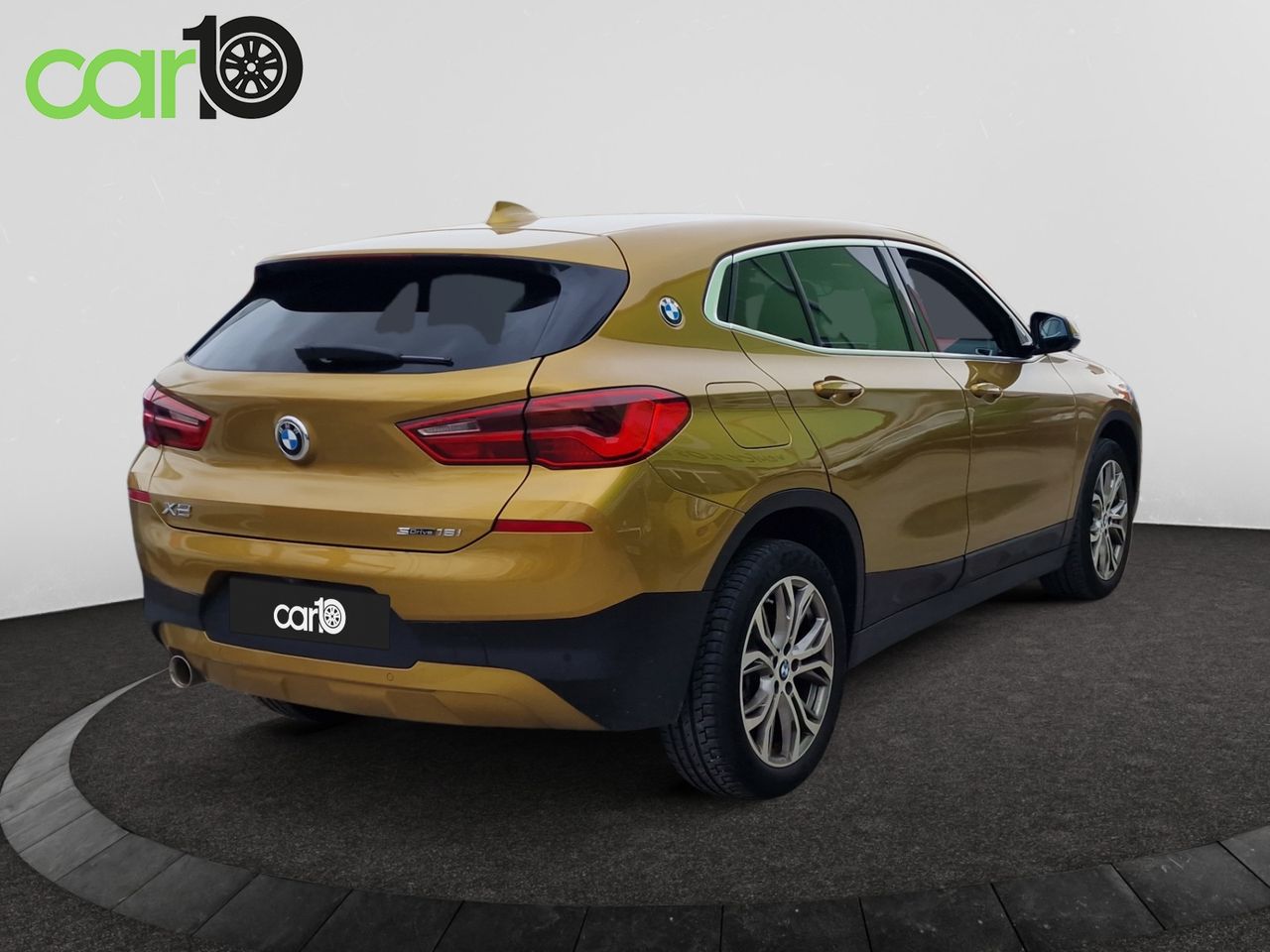 Foto BMW X2 4