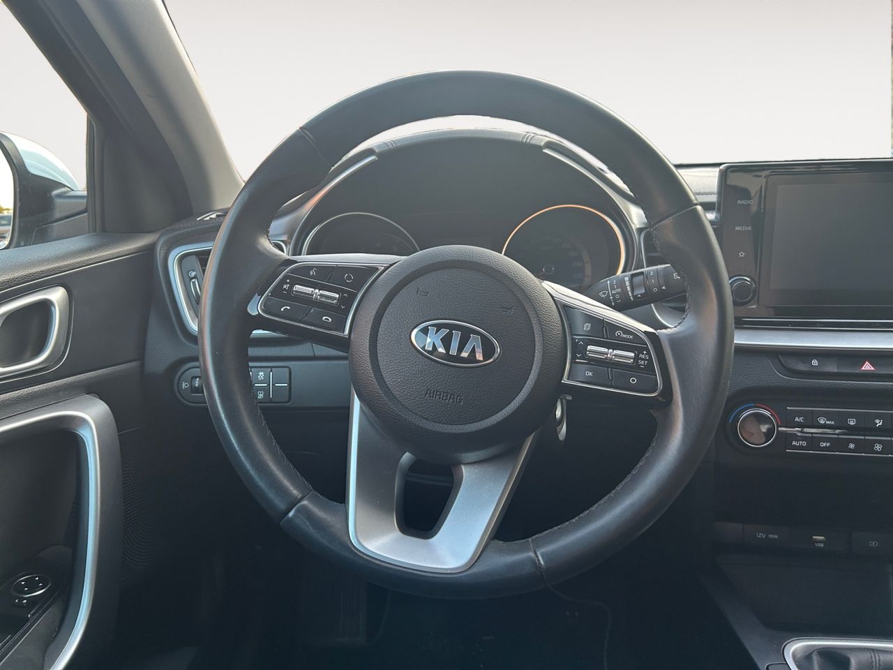 Foto Kia Ceed 9