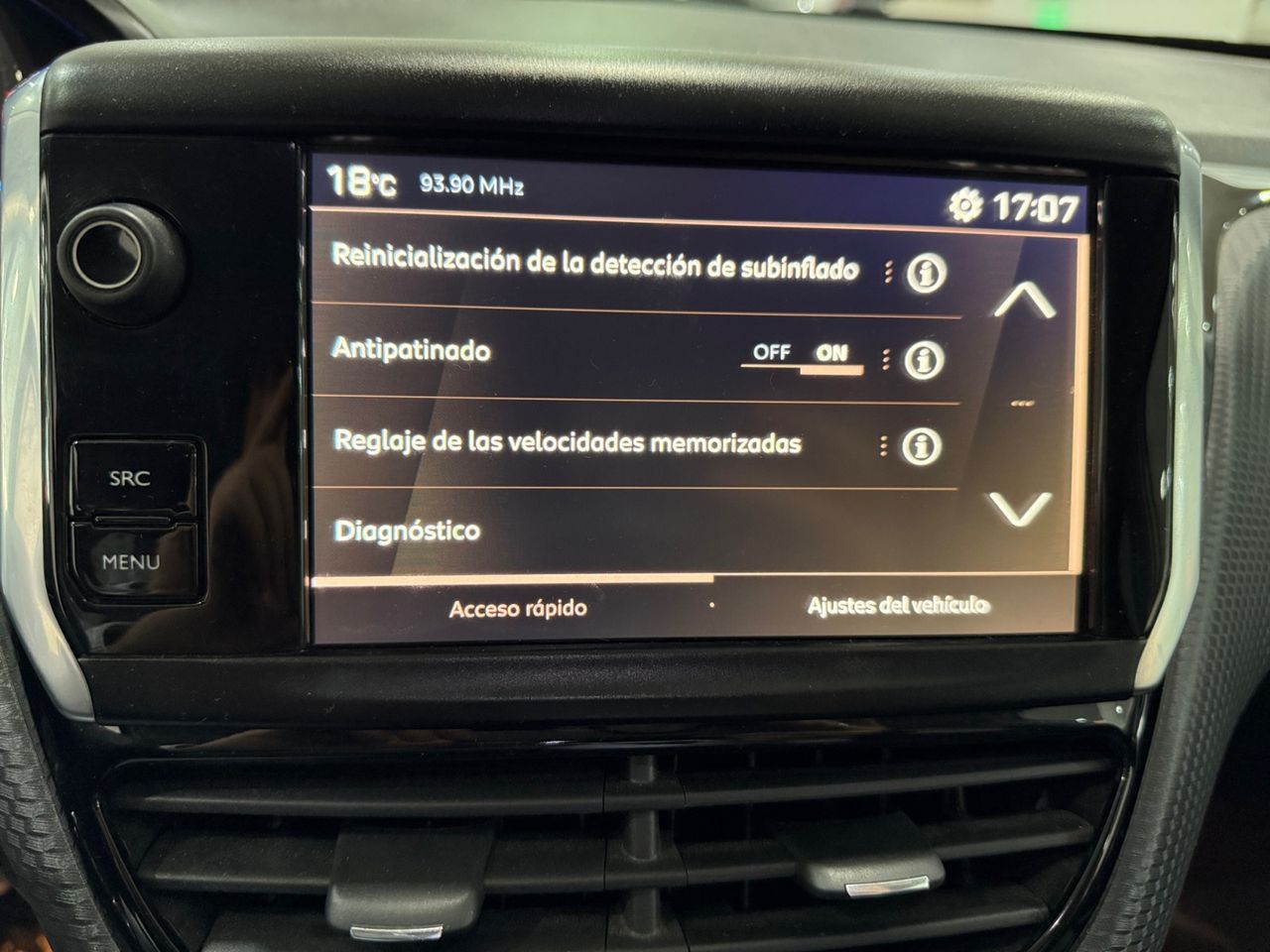 Foto Peugeot 2008 14