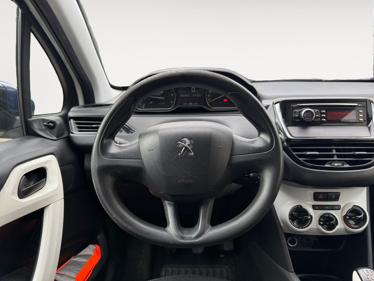 Foto Peugeot 208 9