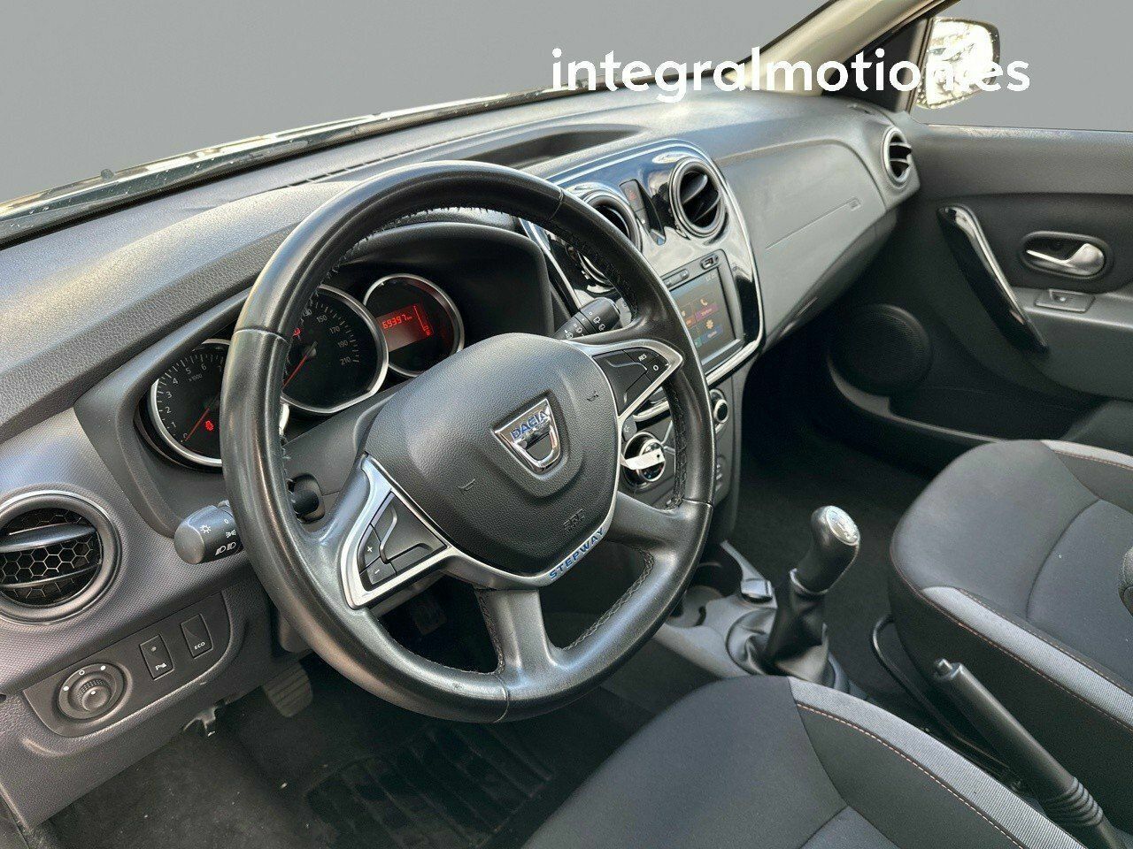 Foto Dacia Sandero 13