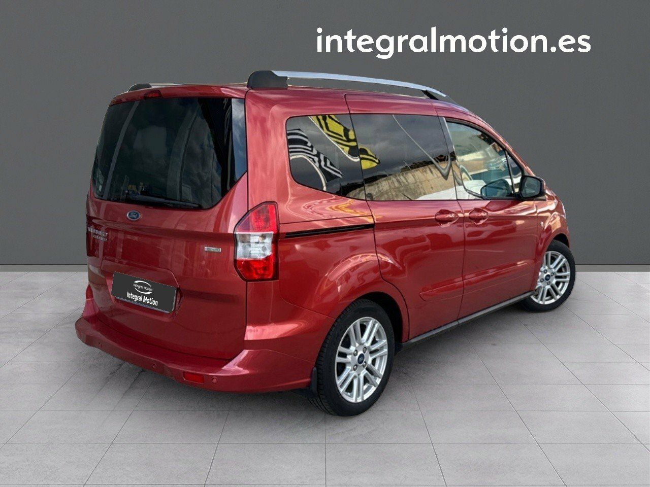 Foto Ford Tourneo Courier 2