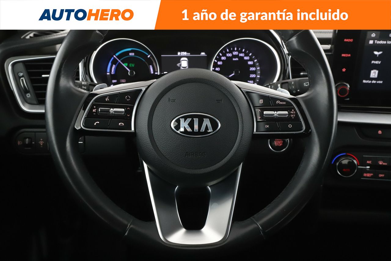 Foto Kia XCeed 19