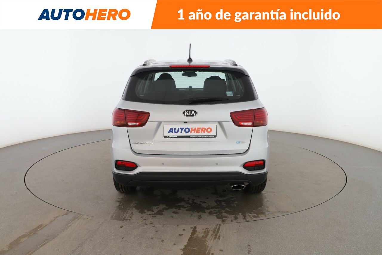 Foto Kia Sorento 5