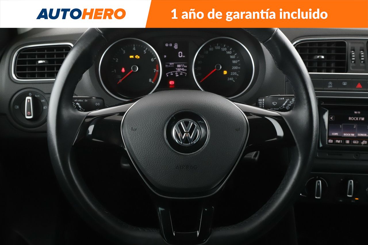 Foto Volkswagen Polo 19