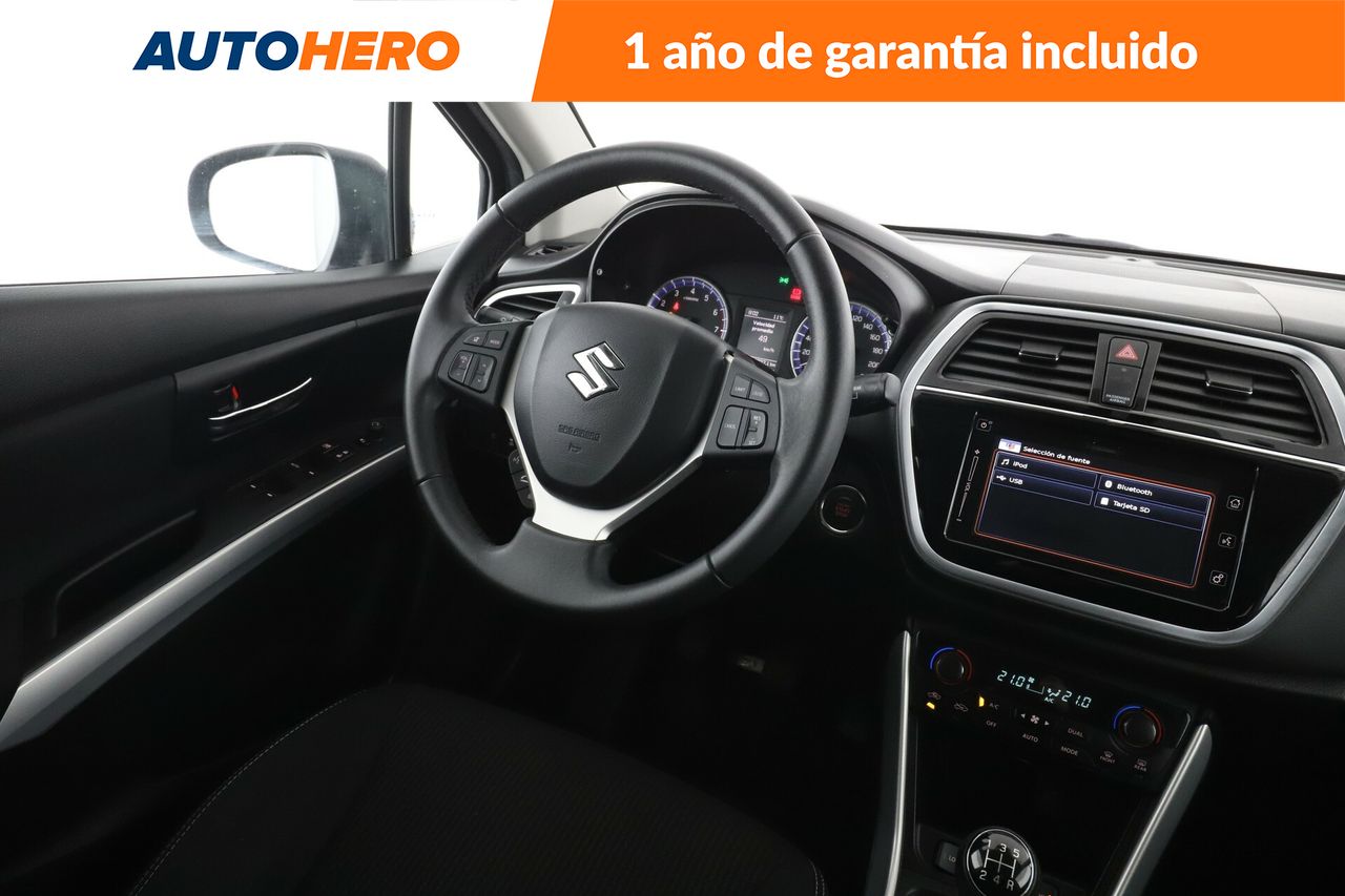 Foto Suzuki SX4 S-Cross 14