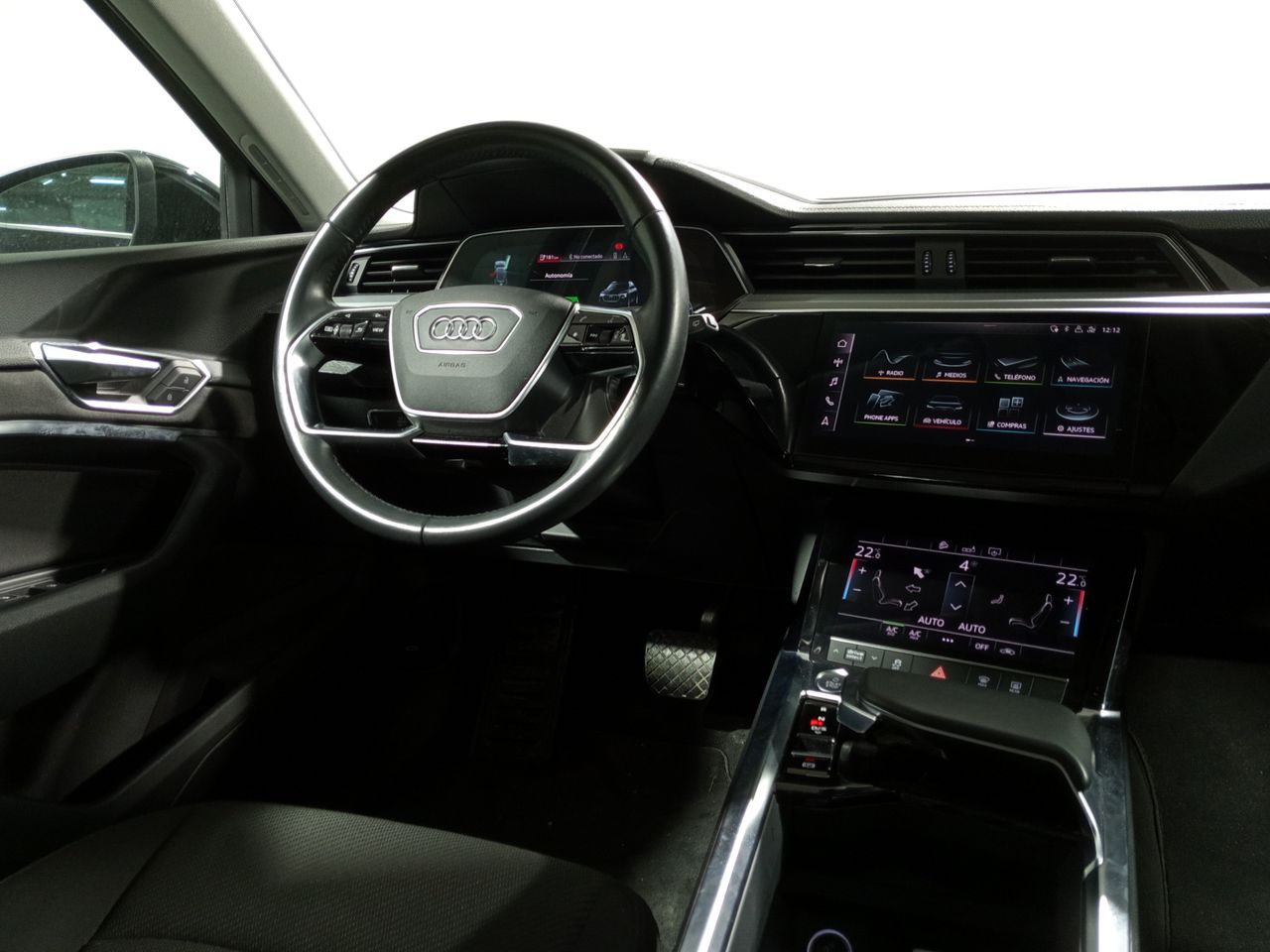 Foto Audi E-tron 8