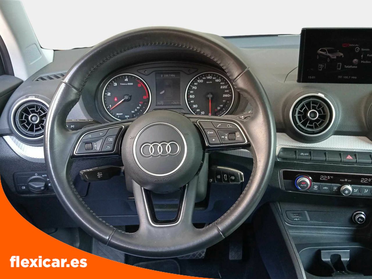 Foto Audi Q2 12