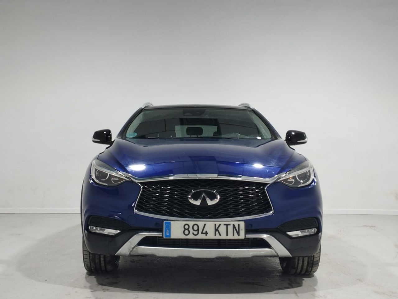 Foto Infiniti QX30 20