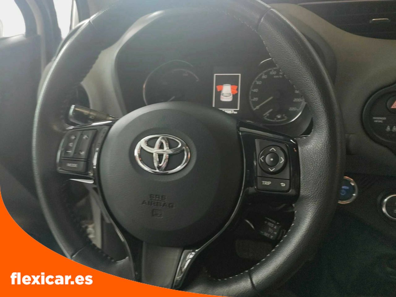 Foto Toyota Yaris 15